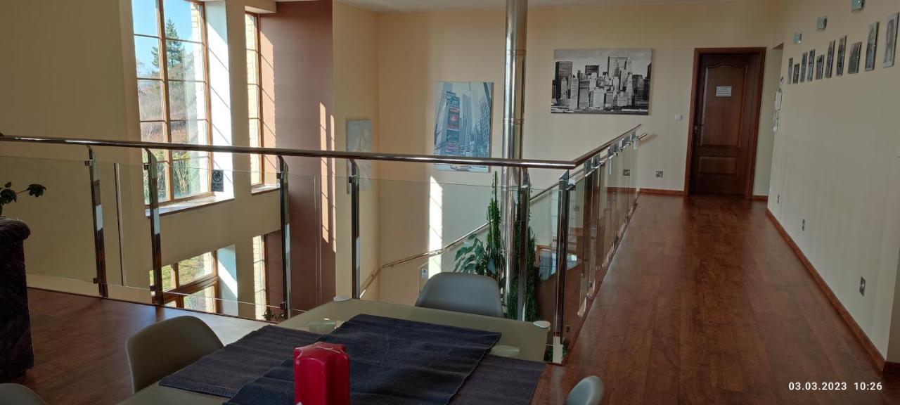 Villa Homestay Nad Helmrovkou براغ المظهر الخارجي الصورة