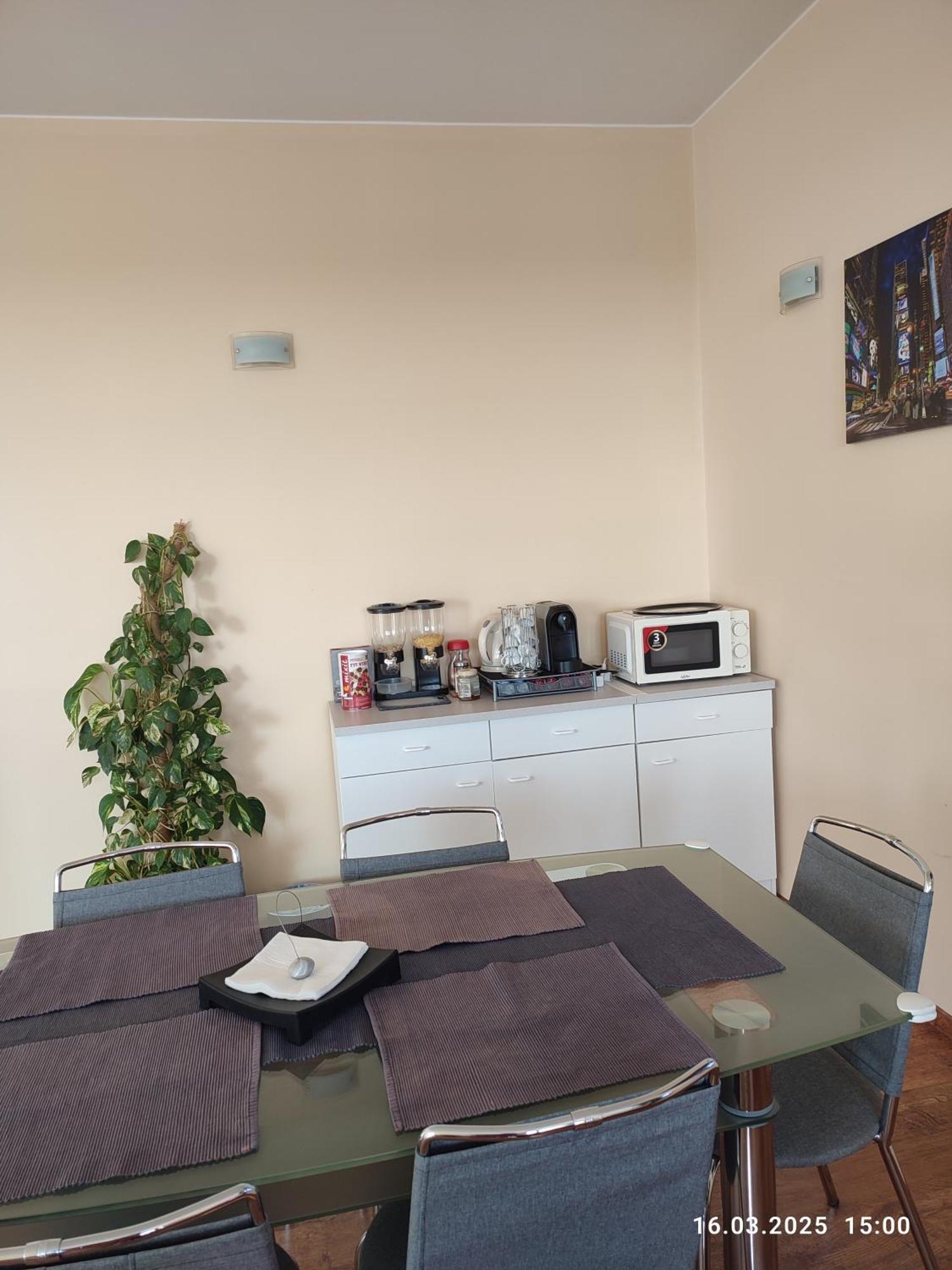 Villa Homestay Nad Helmrovkou براغ المظهر الخارجي الصورة